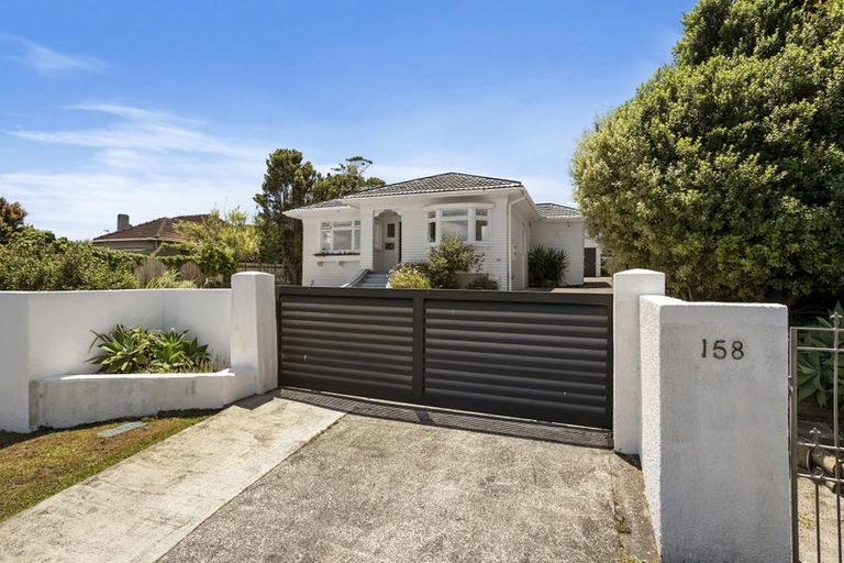 Photo of property in 158 Lake Road, Belmont, Auckland, 0622
