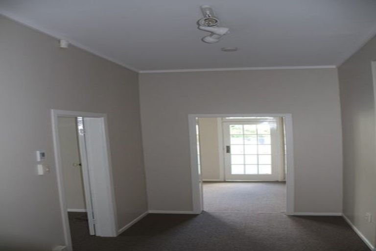 Photo of property in 157 Upland Road, Kelburn, Wellington, 6012