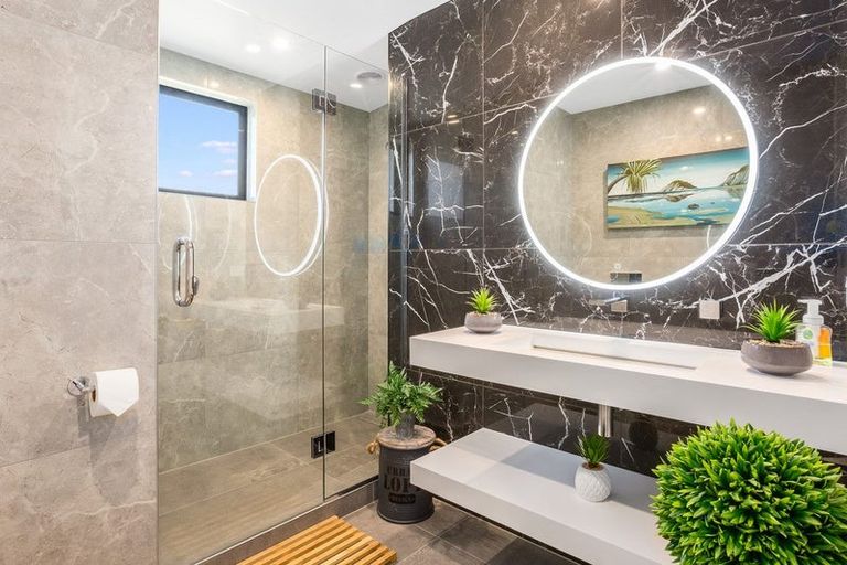 Photo of property in 1 Wheelhouse Lane, Whitby, Porirua, 5024