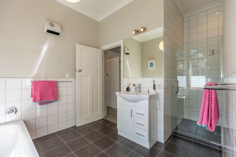 Photo of property in 13 Owen Street, Tikokino, Waipawa, 4273