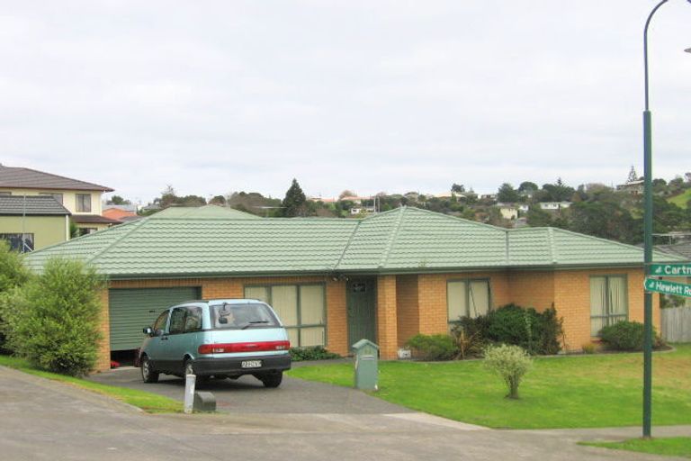 Photo of property in 52 Hewlett Road, Massey, Auckland, 0614