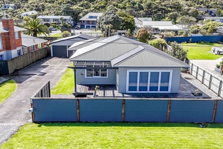 Photo of property in 187 Main South Road, Karoro, Greymouth, 7805