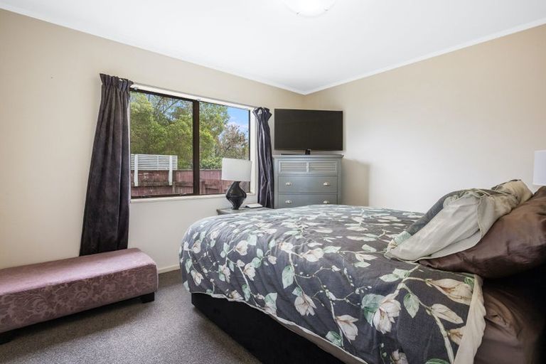 Photo of property in 115a Makarini Street, Paraparaumu, 5032