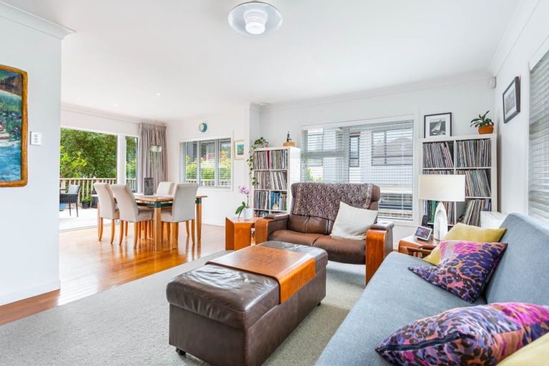 Photo of property in 149 Seabrook Avenue, New Lynn, Auckland, 0600