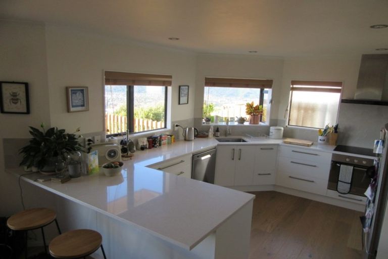 Photo of property in 87 Cypress Drive, Maungaraki, Lower Hutt, 5010