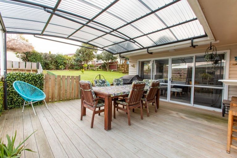 Photo of property in 11 Ries Street, Dannevirke, 4930