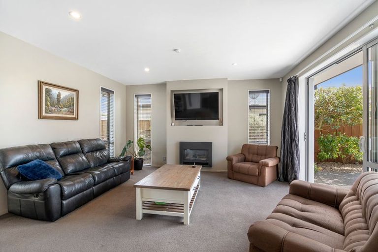 Photo of property in 10 Pahua Street, Pegasus, 7612