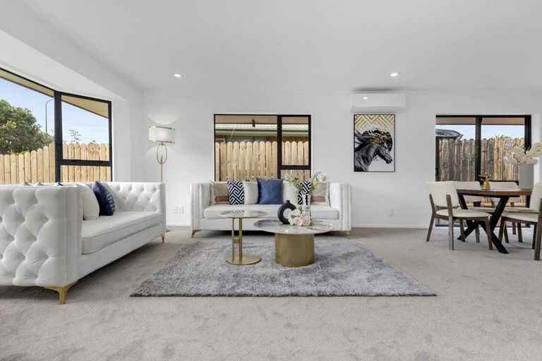 Photo of property in 6 Michael Jones Drive, Flat Bush, Auckland, 2019