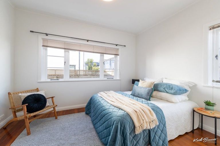 Photo of property in 33 Waiwhetu Road, Waiwhetu, Lower Hutt, 5010