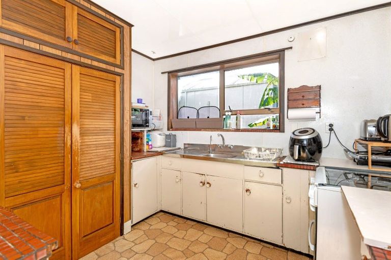 Photo of property in 51 Ormond Road, Whataupoko, Gisborne, 4010