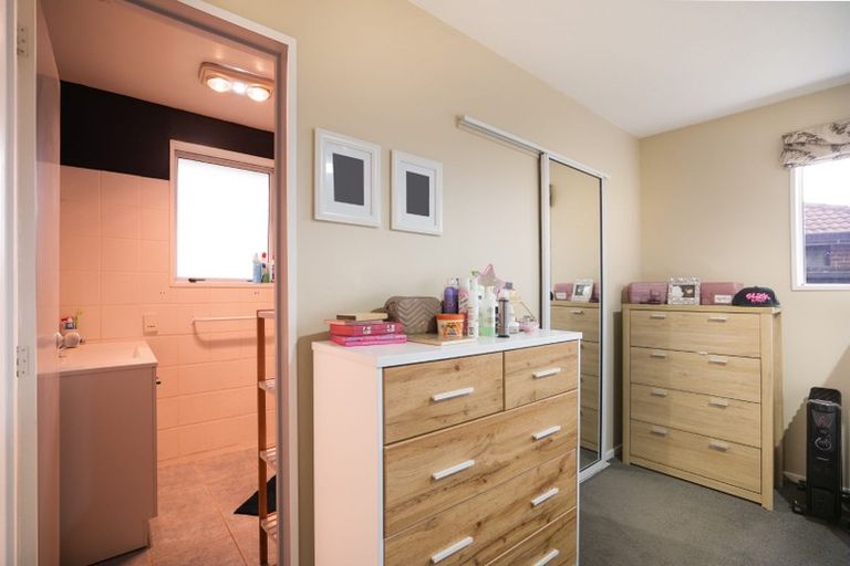 Photo of property in 60 Ben Nevis Drive, Broomfield, Christchurch, 8042