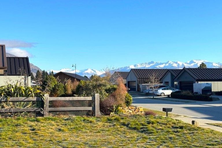 Photo of property in 18 Campbell Road, Wanaka, 9305