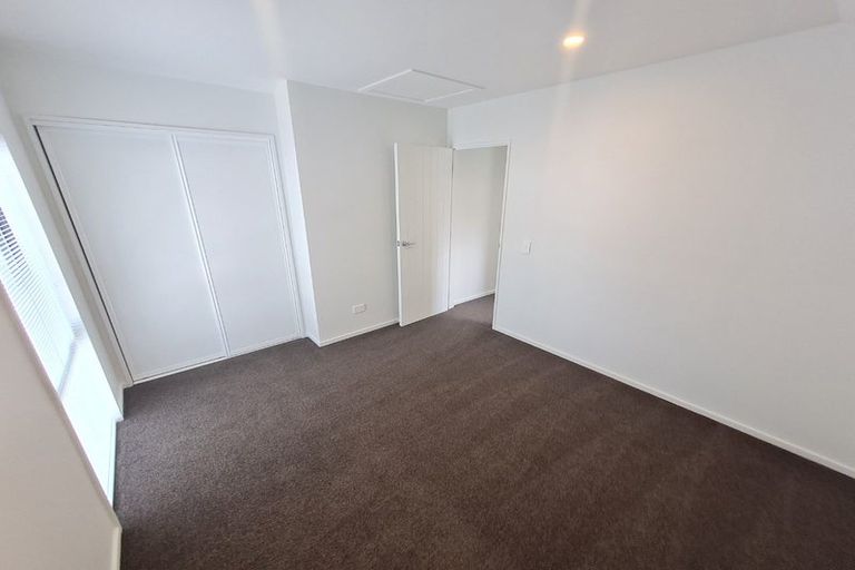 Photo of property in 11 Wheatsheaf Lane, Heathcote Valley, Christchurch, 8022