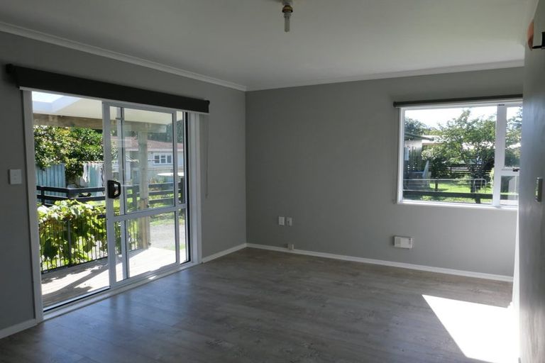 Photo of property in 95 Atkinson Avenue, Otaki Beach, Otaki, 5512