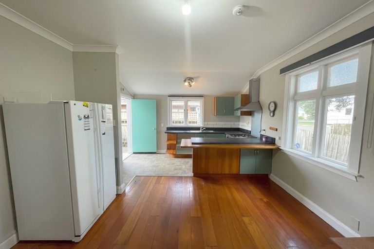 Photo of property in 42 Park Road, Miramar, Wellington, 6022