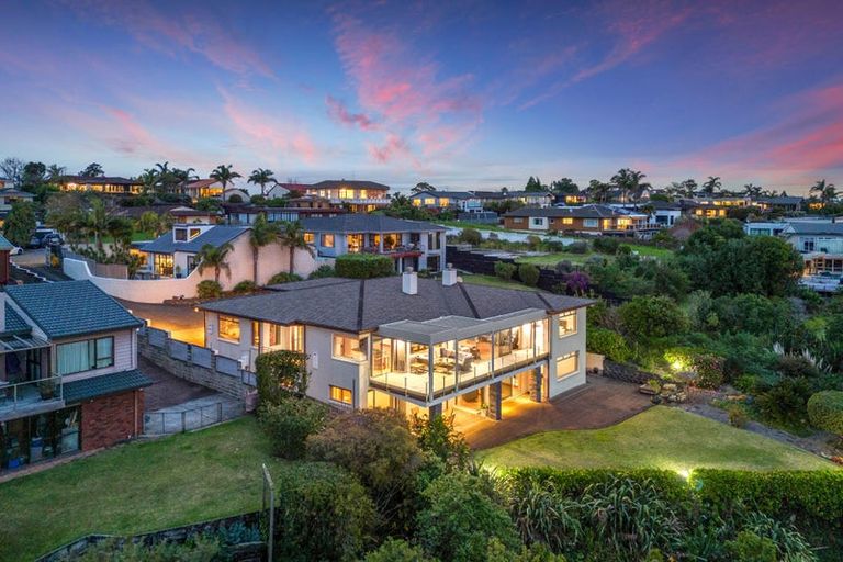 Photo of property in 2/22 Falstaff Place, Half Moon Bay, Auckland, 2012