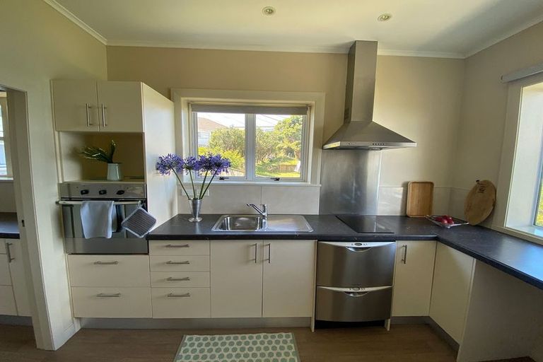 Photo of property in 110 Homebush Road, Khandallah, Wellington, 6035