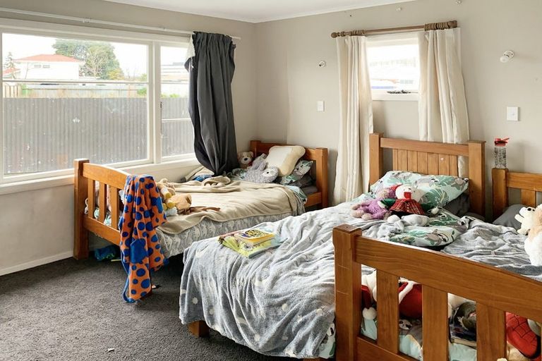 Photo of property in 18b Milson Line, Roslyn, Palmerston North, 4414