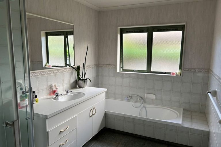 Photo of property in 13 Huntington Drive, Huntington, Hamilton, 3210