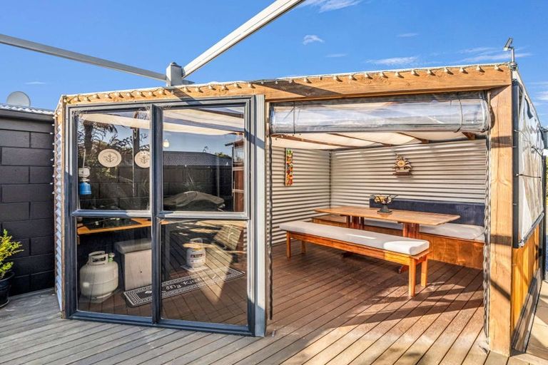 Photo of property in 7 Glenharrow Avenue, Avonhead, Christchurch, 8042