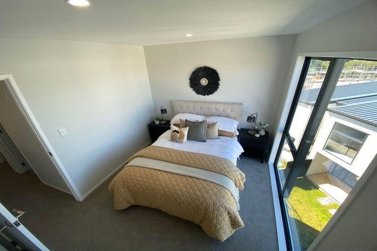 Photo of property in 46 Tima Lane, Mangere Bridge, Auckland, 2022