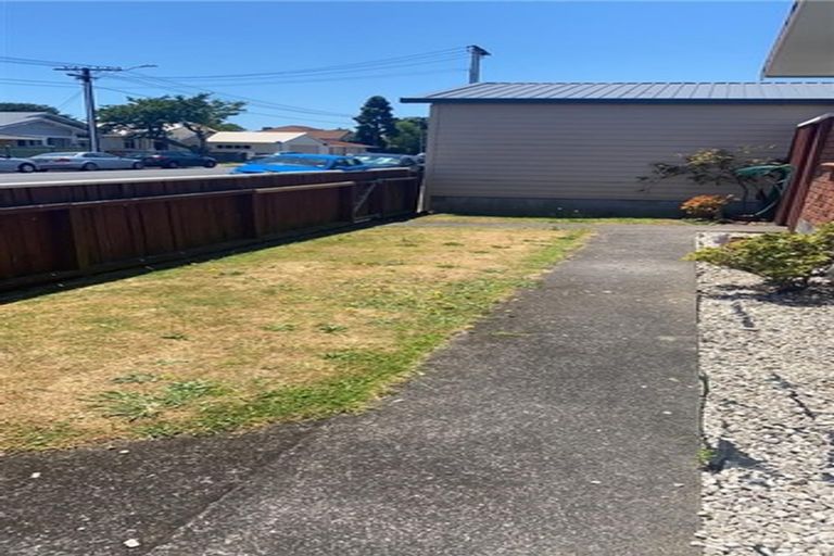 Photo of property in 1/39 Fulford Street, New Plymouth, 4310