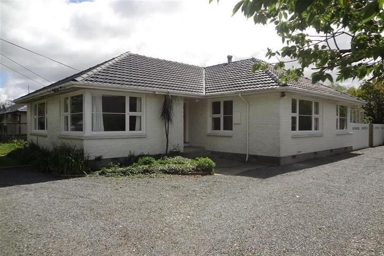 Photo of property in 100a Maidstone Road, Ilam, Christchurch, 8041