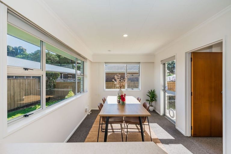 Photo of property in 15 Kohekohe Road, Waikanae, 5036