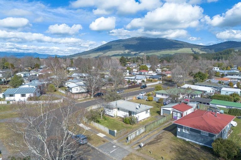 Photo of property in 48 Te Hei Place, Turangi, 3334