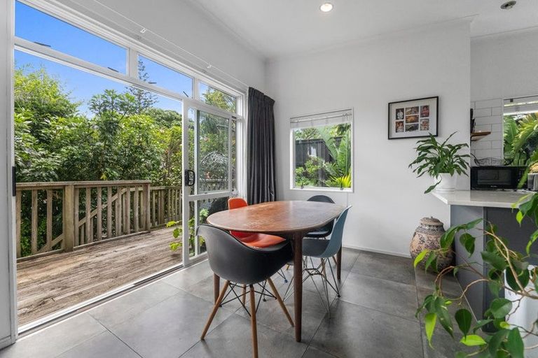 Photo of property in 290b Oceanbeach Road, Mount Maunganui, 3116