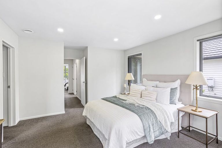 Photo of property in 202 Porchester Road, Takanini, 2112