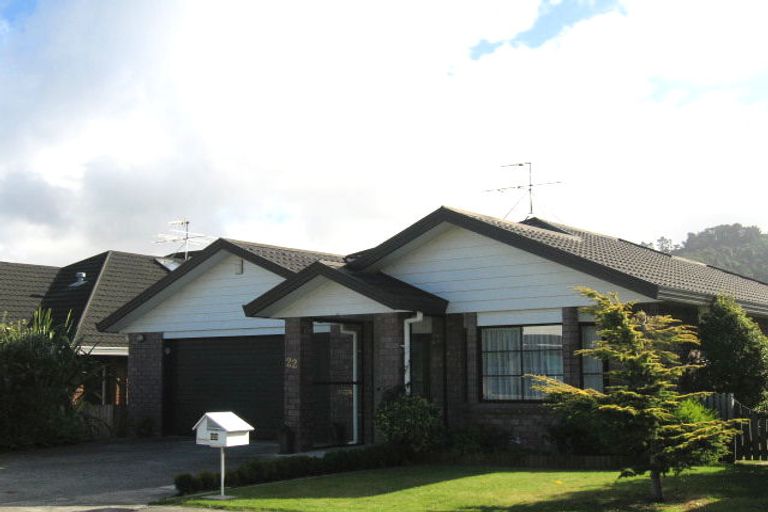 Photo of property in 22 De Menech Grove, Avalon, Lower Hutt, 5011