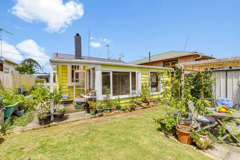 Photo of property in 8 Corbett Street, Paeroa, 3600