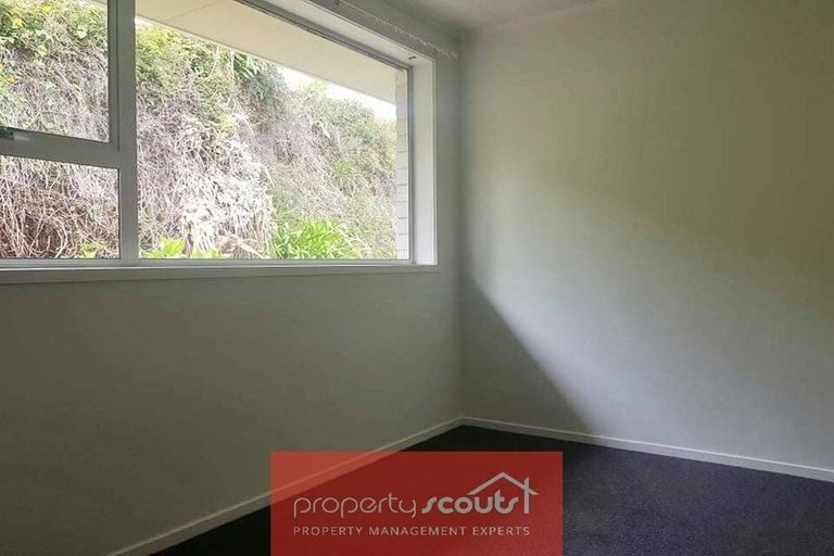 Photo of property in 43a Cumberland Street, Merrilands, New Plymouth, 4312