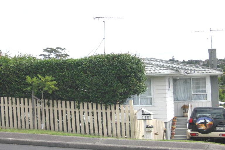 Photo of property in 2/118 Archers Road, Glenfield, Auckland, 0629