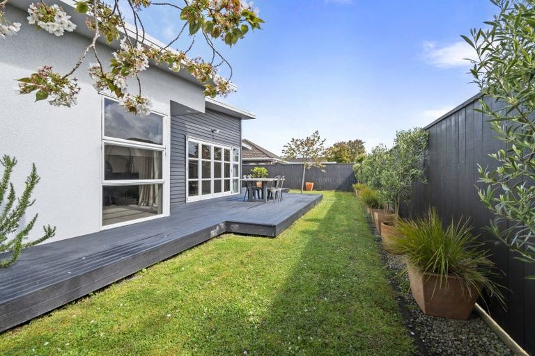 Photo of property in 81 Pacific Drive, Fitzherbert, Palmerston North, 4410