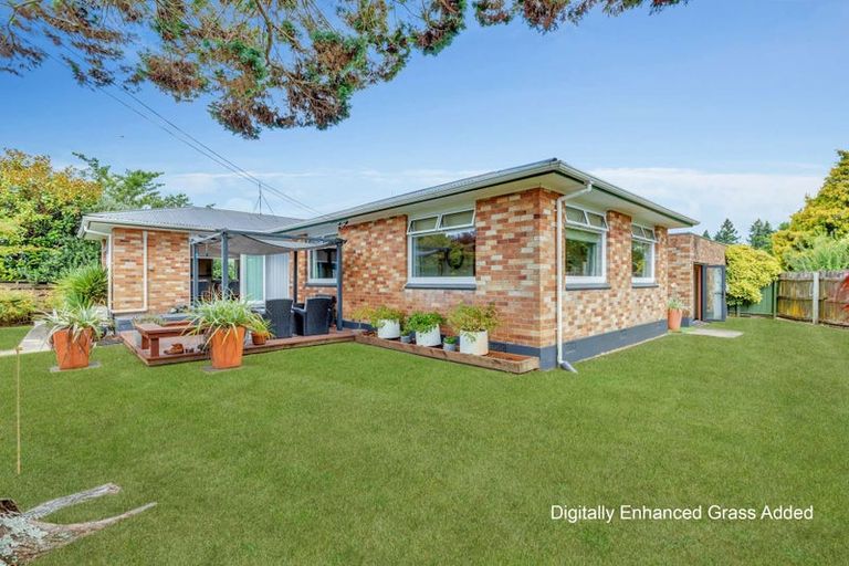 Photo of property in 28 Shirley Street, Mangakakahi, Rotorua, 3015