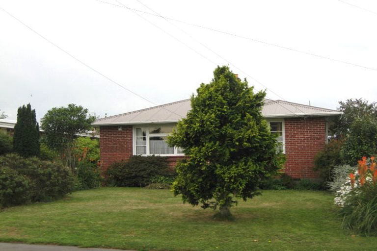 Photo of property in 19 Wyn Street, Hoon Hay, Christchurch, 8025