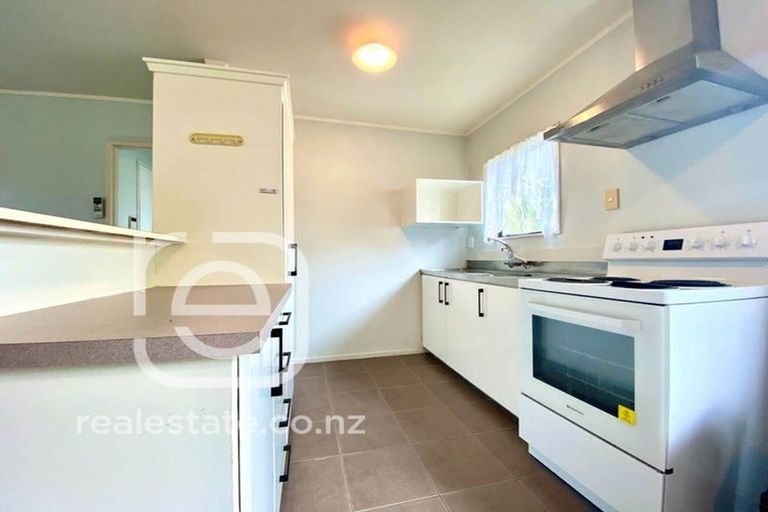 Photo of property in 1/14 Kennington Drive, Clendon Park, Auckland, 2103