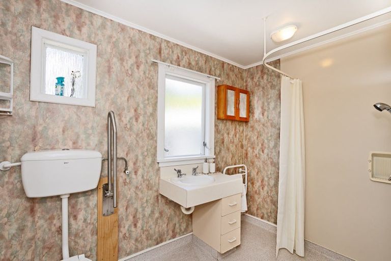 Photo of property in 50 Watt Road, Otatara, Invercargill, 9879