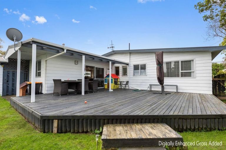 Photo of property in 105 Oxford Street, Ashhurst, 4810