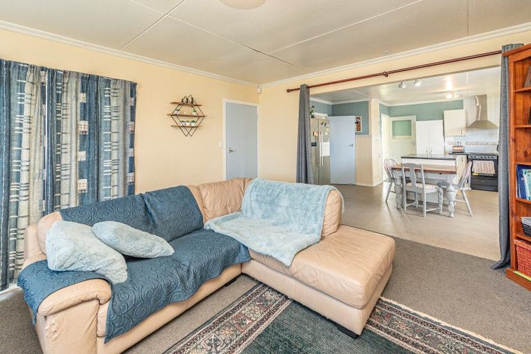 Photo of property in 48a Cornfoot Street, Castlecliff, Whanganui, 4501