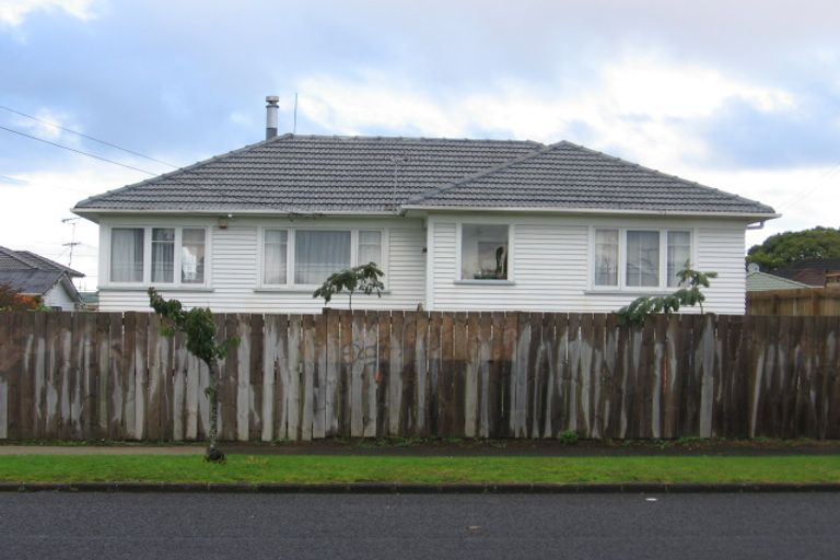 Photo of property in 33a Fitzroy Street, Papatoetoe, Auckland, 2104