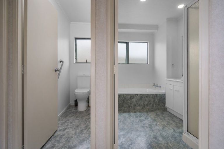 Photo of property in 6 Pemberton Way, Greerton, Tauranga, 3112