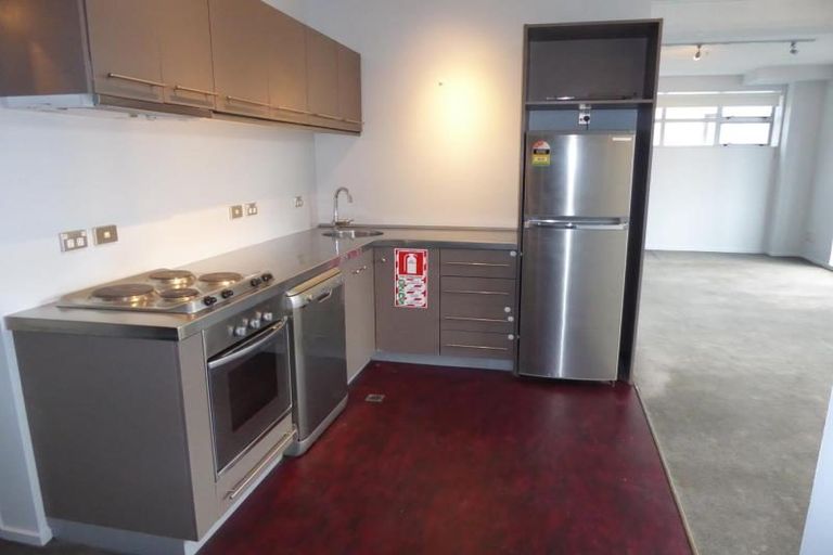 Photo of property in Vespa Apartments, 202/20 Hanson Street, Mount Cook, Wellington, 6021