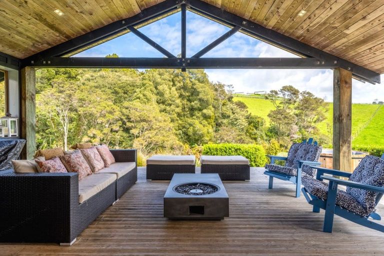 Photo of property in 167 Holdens Road, Clevedon, Papakura, 2585