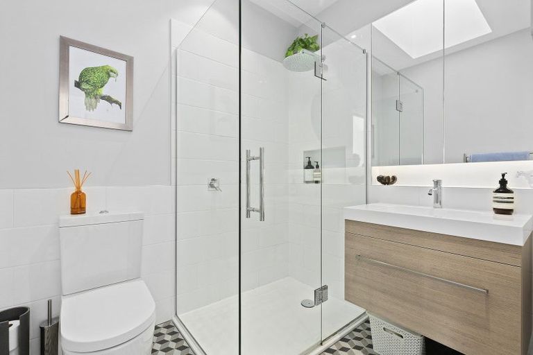 Photo of property in 39 Amritsar Street, Khandallah, Wellington, 6035