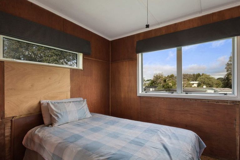 Photo of property in 5 Waiiti Avenue, Waihi Beach, 3611