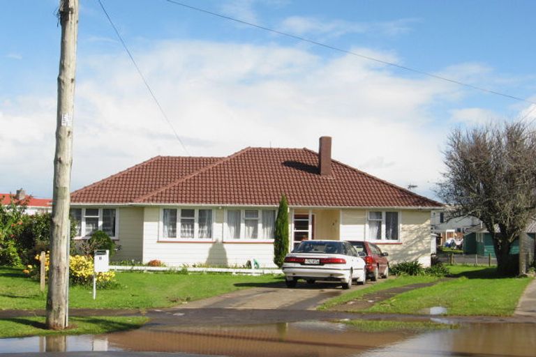 Photo of property in 8 Matamata Place, Otara, Auckland, 2023