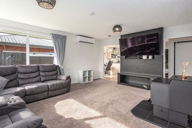 Photo of property in 16 Kirk Road, Templeton, Christchurch, 8042